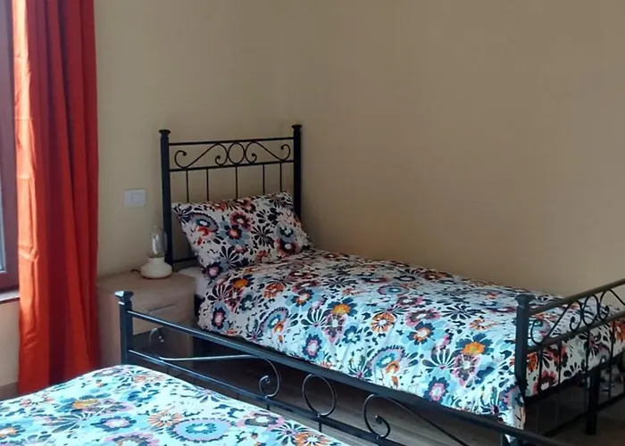 Al Vecchio Lavatoio - Relax In Collina Guest house